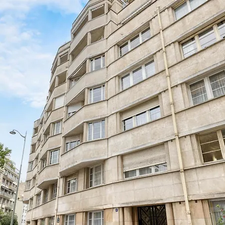 Elegant 3 Brd Flat - Heart Of 16th Apartment